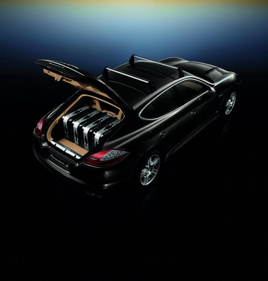  Porsche Panamera 2009 года  (фото 7 из 144)